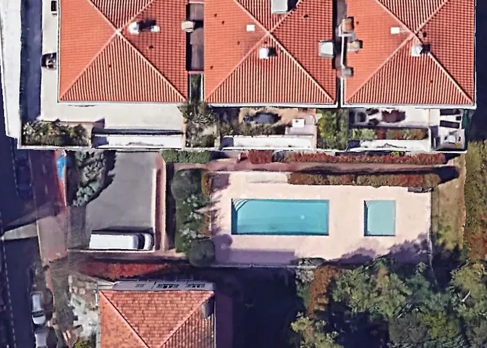 Daire Toit Terrasse Dans Avec Piscine